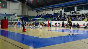 Kütahya’Da, Tvf Kadınlar 2. Ligi Çeyrek Final Heyecanı
