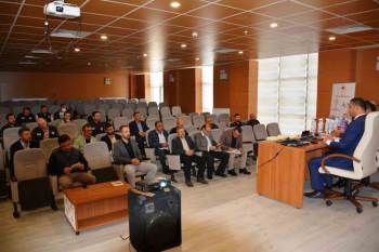 Kütahya’Da “Yaşasın Buzağılar, Gülsün Yüzler” İsimli Proje Tanıtıldı
