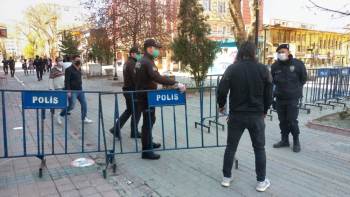 Kütahya’Da 1 Mahalle Ve 4 Sokağa Karantina
