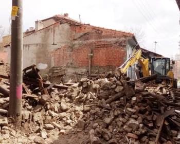 Kütahya’Da 102 Metruk Binanın Yıkımı Tamamlandı
