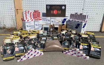 Kütahya’Da 125 Bin 800 Adet Makaron Ele Geçirildi
