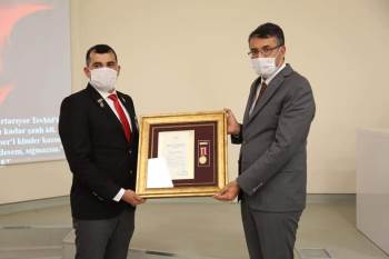Kütahya’Da 2 Şehit Yakını Ve 2 Gaziye ’Devlet Övünç Madalyası’
