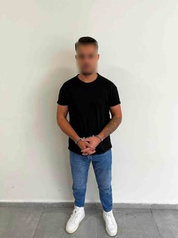 Kütahya’Da 21 Yıl Kesinleşmiş Hapis Cezası Bulunan Şahıs Yakalandı
