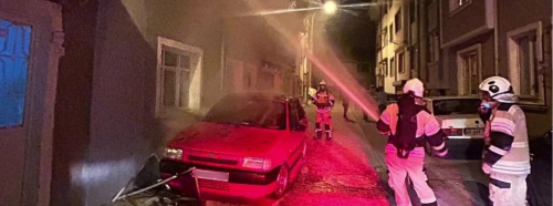 Kütahya’da 3 katlı binada yangın faciası! 1 kişi hayatını kaybetti