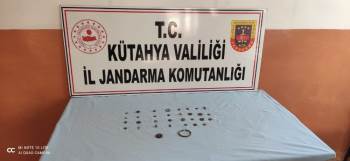 Kütahya’Da 33 Parça Tarihi Eser Ele Geçirildi
