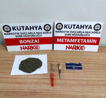 Kütahya’Da 5 Kişinin Üzerinde Uyuşturucu Ele Geçirildi
