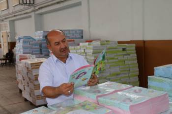 Kütahya’Da 838 Bin 988 Ders Kitabı Dağıtılacak
