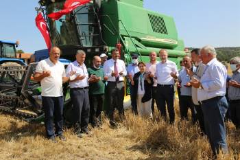 Kütahya’Da Arpa Hasadı Başladı
