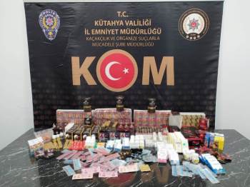 Kütahya’Da Bin 65 Adet Kaçak Cinsel İçerikli Ürün Ele Geçirildi
