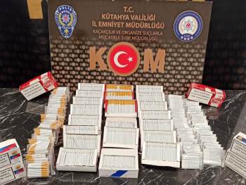 Kütahya’Da Bir İş Yerinde 5 Bin 860 Adet Bandrolsüz Makaron Ele Geçirildi
