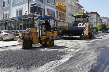 Kütahya’Da Cadde Ve Sokaklar Yenileniyor
