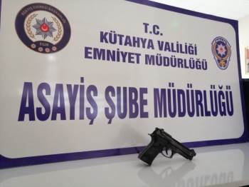 Kütahya’Da Çeşitli Suçlardan Aranan 11 Zanlı Yakalandı
