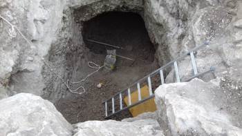 Kütahya’Da Define Avcıları Suçüstü Yakalandı: 6 Gözaltı
