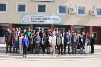 Kütahya’Da Ege Bölgesi Mesleki Özel Eğitim Mükemmeliyet Merkezi Açıldı
