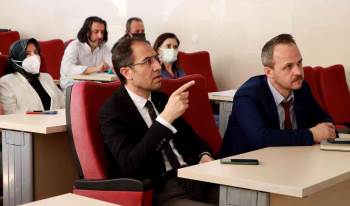 Kütahya’Da Evde Sağlık Hizmetleri Değerlendirme Toplantısı
