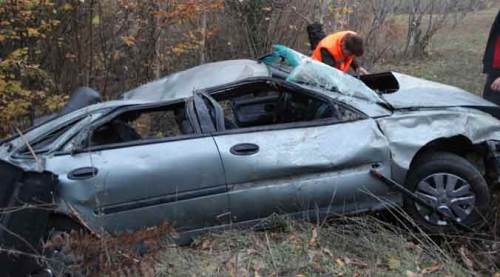 Kütahya'da feci kaza: Uçuruma yuvarlandı!