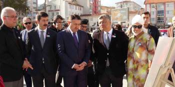 Kütahya’Da Filistin İçin Çağrılı Afiş Sergisi Düzenlendi
