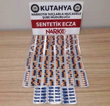 Kütahya’Da Firari 2 Şüphelinin Evinde Uyuşturucu Ele Geçirildi
