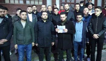 Kütahya’Da Gençlerden Çirkin Eyleme Sabah Namazında Tepki
