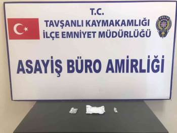 Kütahya’Da İki Aracın Gizli Bölmelerinden Uyuşturucu Çıktı
