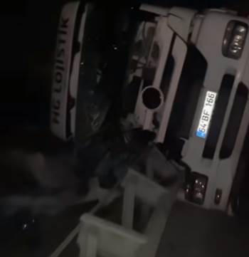 Kütahya’Da İki Ayrı Trafik Kazası: 1 Ölü, 6 Yaralı
