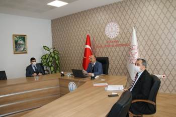 Kütahya’Da İlçe Millî Eğitim Müdürleri Toplantısı Yapıldı
