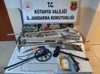 Kütahya’Da Kaçak Kazı Operasyonu
