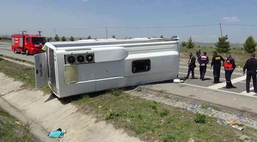 Kütahya'da korkutan kaza! Yaralılar var...