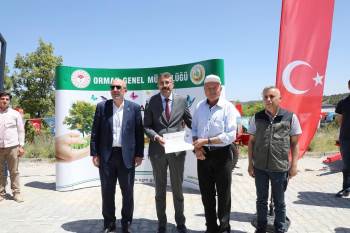 Kütahya’Da Köylere 14 Su Tankeri Dağıtıldı
