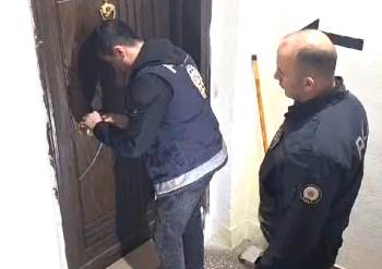 Kütahya’Da Kumar Oynatılan Ve Narkotik Madde Bulunan 2 Kıraathane İle 1 Dernek 30 Gün Süreyle Kapatıldı
