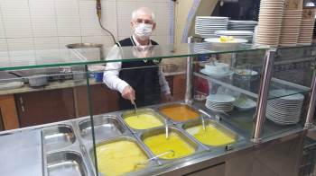 Kütahya’Da Lokanta Ve Kafeler Açıldı
