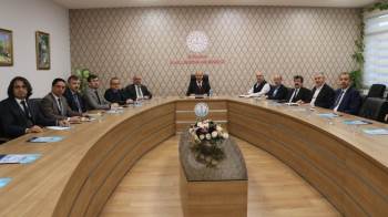 Kütahya’Da Milli Eğitim Müdür Yardımcıları Ve Şube Müdürleri Toplantısı
