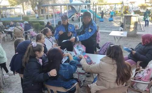 Kütahya’da öğrenci güvenliği için polis sahada