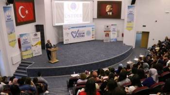 Kütahya’Da Öğretmenlere ‘Disleksi Ve Öğretim Teknikleri’ Konulu Konferans
