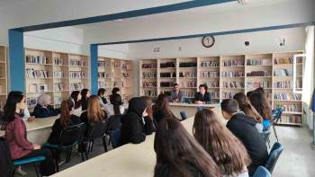 Kütahya’Da Öğretmenlerin "Şehirli Olmak" Başlıklı Atölye Çalışması
