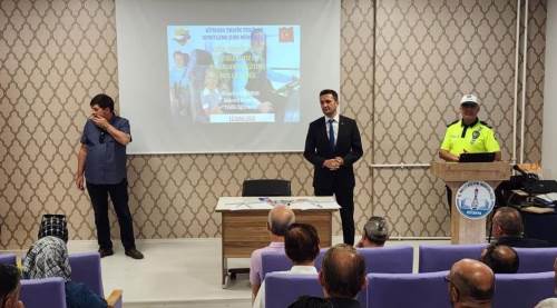 Kütahya’da okul servislerine güvenli taşımacılık eğitimi