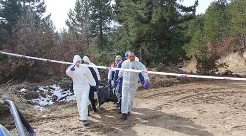 Kütahya'da ormanlık alanda erkek cesedi bulundu