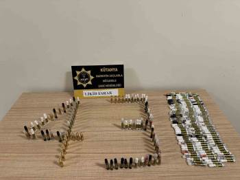 Kütahya’Da Otobüs Yolcusunun Üzerinde Uyuşturucu Ele Geçirildi
