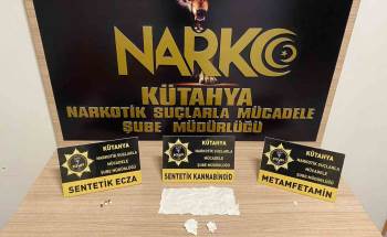 Kütahya’Da Otobüs Yolcusunun Üzerinde Uyuşturucu Ele Geçirildi
