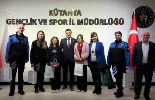 Kütahya’da özel öğrencilerden Gençlik ve Spor İl Müdürlüğü’ne ziyaret