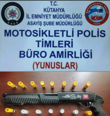 Kütahya’Da Ruhsatsız Pompalı Tüfek Ele Geçirildi
