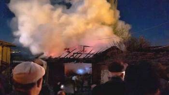 Kütahya’Da Samanlık Yangını
