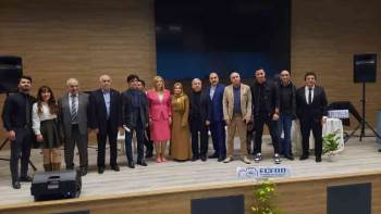 Kütahya’Da Şiir Dinletisi
