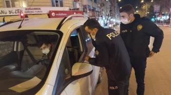 Kütahya’Da Sokaklar Sessizliğe Büründü
