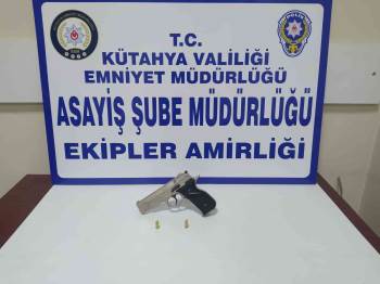 Kütahya’Da Şüpheli Şahsın Üzerinde Ruhsatsız Silah Çıktı
