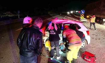 Kütahya’Da Tır İle Otomobil Çarpışması: 1 Ölü, 1 Yaralı
