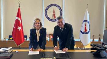 Kütahya’Da Ulusal Aizanoi Seramik Ve Çini Tasarım Yarışması Düzenlenecek
