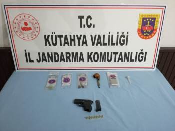 Kütahya’Da Uyuşturucu İmal Ve Ticaretine 3 Tutuklama
