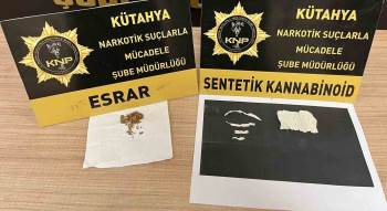 Kütahya’Da Uyuşturucu Ticareti Yapan Yaşı Küçük Şüpheli Tutuklandı
