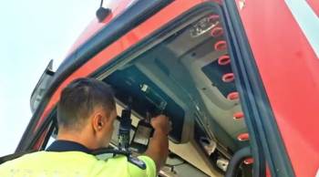 Kütahya’Da Yabancı Plakalı Tırda Takoğrafa Bağlı Kumanda Sistemi Tespit Edildi
